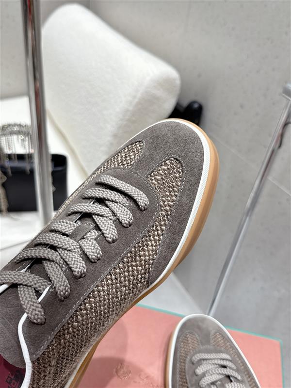 20251128153657925 310